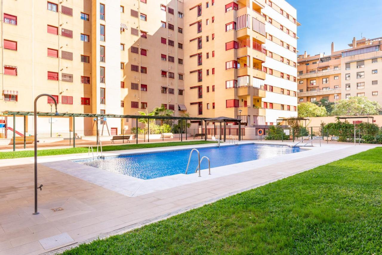 Ubicacion Perfecta Apartamento Luxury Beach Малага Екстер'єр фото